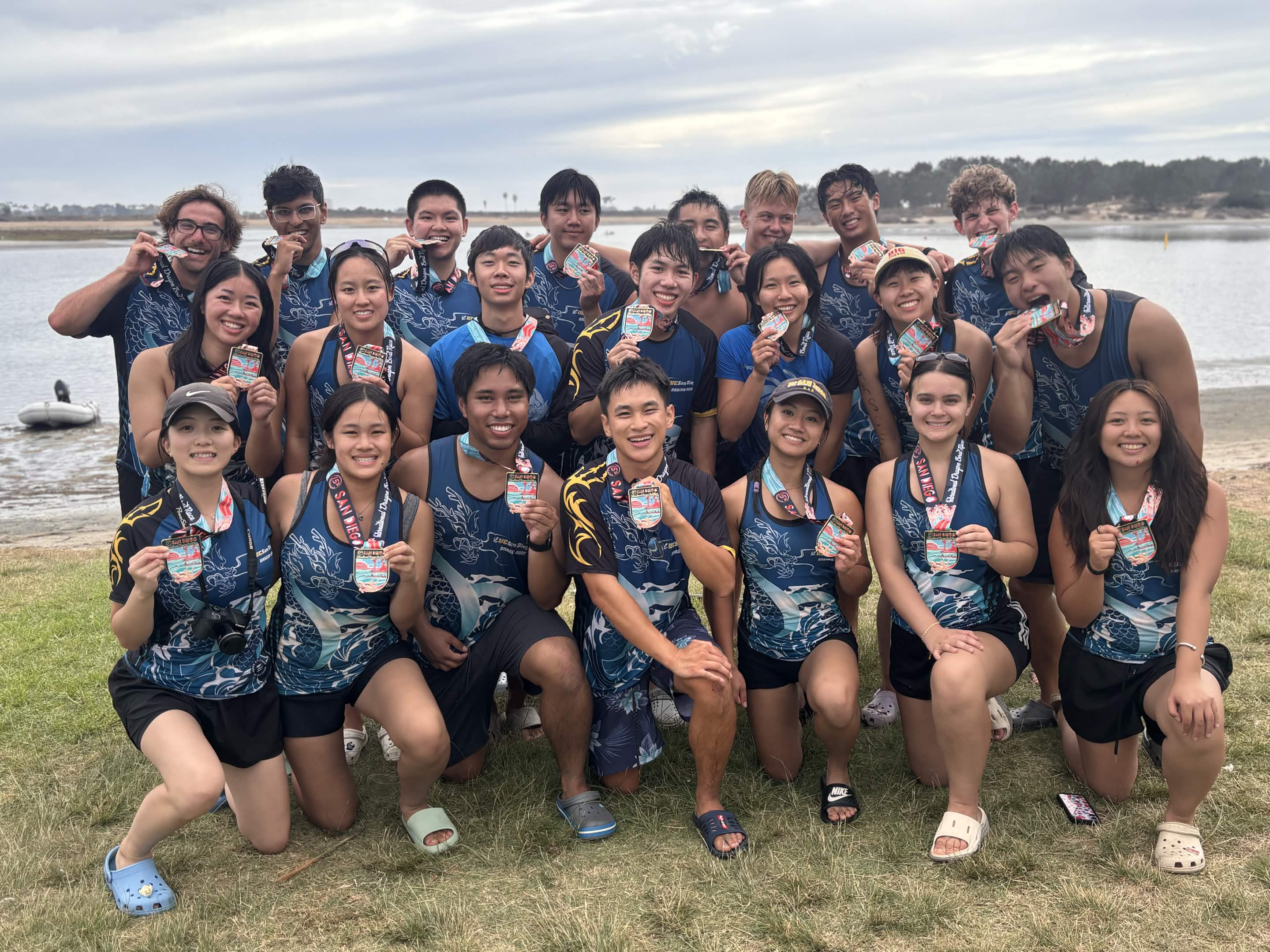 UCSD Dragon Boat team